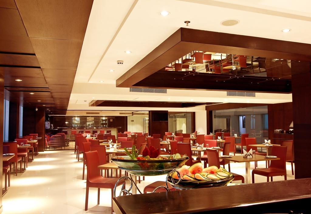 Citrus Hotel Bhiwadi ภายนอก รูปภาพ